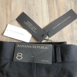 Size 8 R- Banana Republic Logan Black Dress Pants